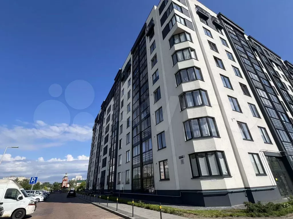 2-к. квартира, 60 м, 1/9 эт. - Фото 1