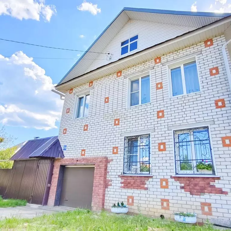 Дом в Йошкар-Ола, улица Белинского, 27А (150 м) - Фото 0