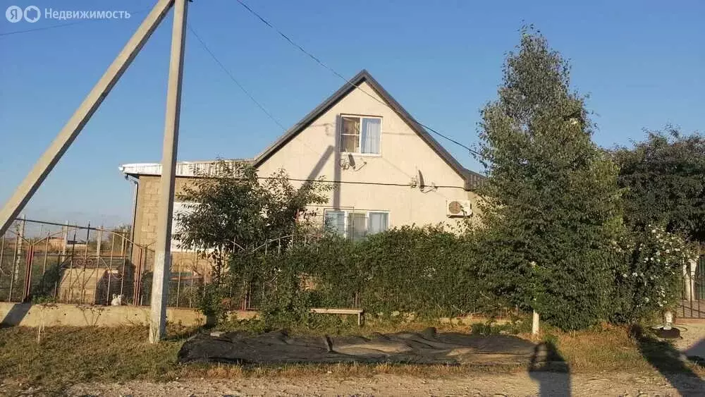 Дом в хутор Нижняя Гостагайка, Звёздная улица (120 м) - Фото 1