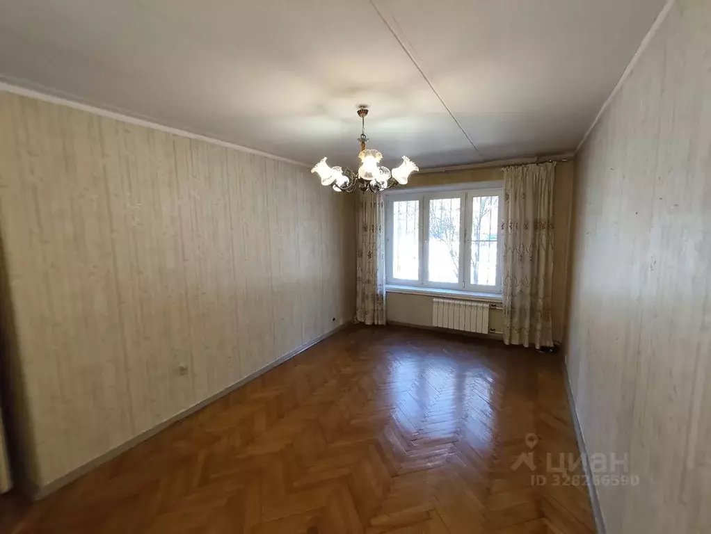 3-к кв. Москва ул. Молостовых, 15К3 (58.2 м) - Фото 1