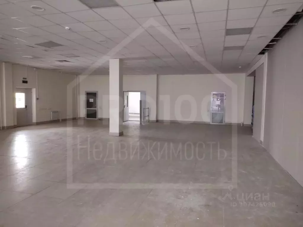 Торговая площадь в Омская область, Омск бул. Архитекторов, 5/1 (300 м) - Фото 1