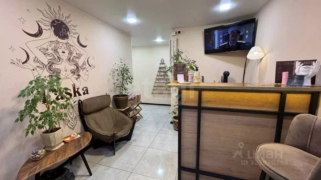 Офис в Камчатский край, Петропавловск-Камчатский ул. Савченко, 16/2 ... - Фото 1