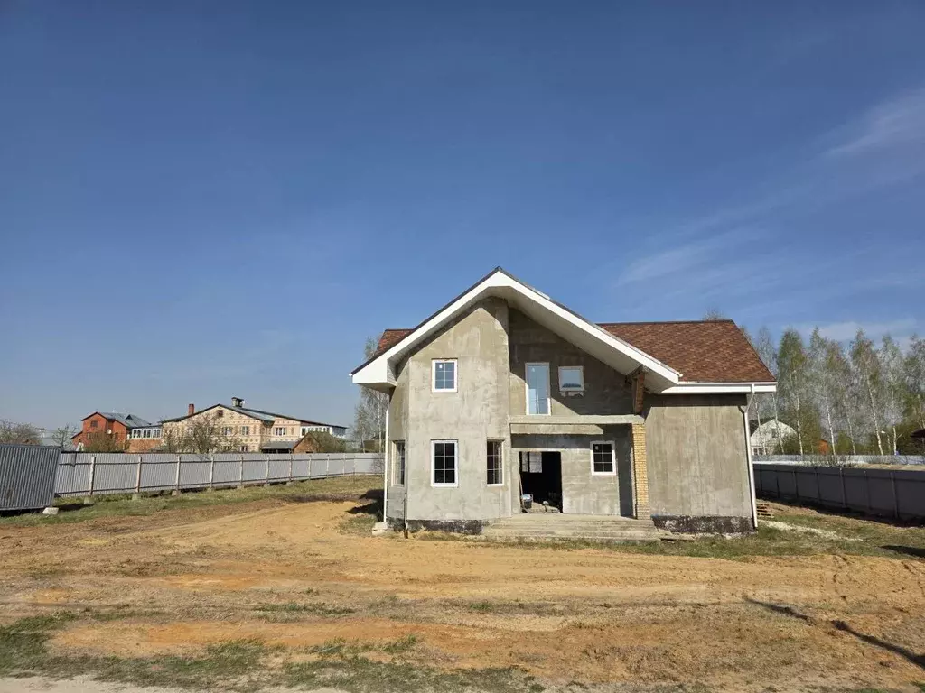 Дом в Тульская область, Суворов Пригородная ул., 6 (222 м) - Фото 1
