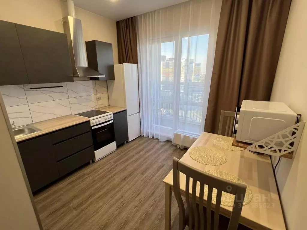 1-к кв. Новосибирская область, Новосибирск ул. Ясный Берег, 1/1 (32.5 ... - Фото 2