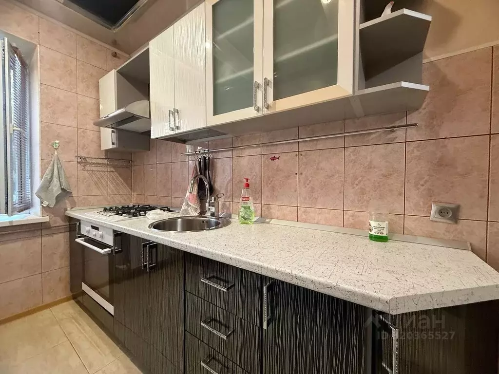 Дом в Северная Осетия, Владикавказ ул. Карла Маркса, 24 (50 м) - Фото 1