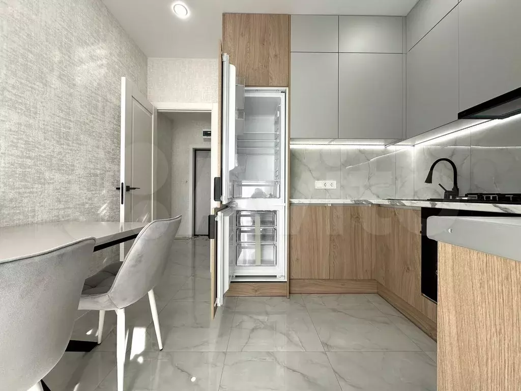2-к. квартира, 50 м, 7/16 эт. - Фото 1