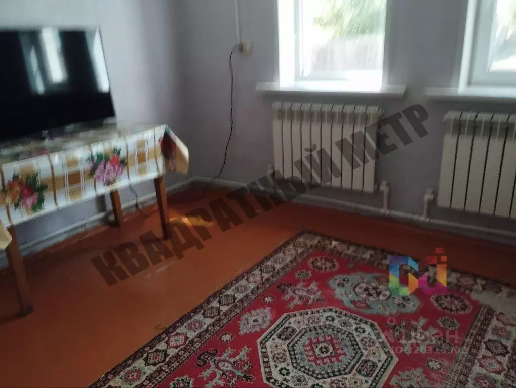 Дом в Калмыкия, с. Малые Дербеты ул. Николаева, 35 (28 м) - Фото 1