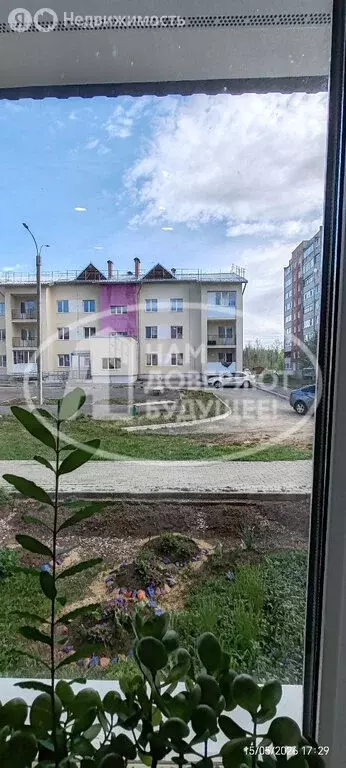 2-комнатная квартира: Губаха, проспект Ленина, 63 (43.3 м) - Фото 1