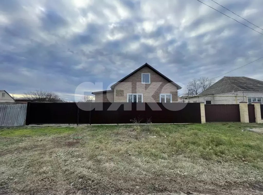 Дом в Краснодарский край, Новокубанск ул. Тимирязева (97 м) - Фото 1