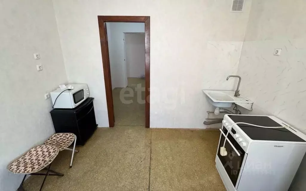 3-к кв. Белгородская область, Строитель Яковлевский городской округ, ... - Фото 1