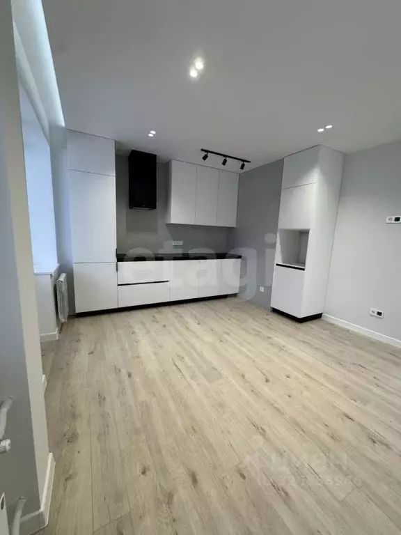 3-к кв. Калужская область, Калуга ул. Минская, 40 (59.3 м) - Фото 1