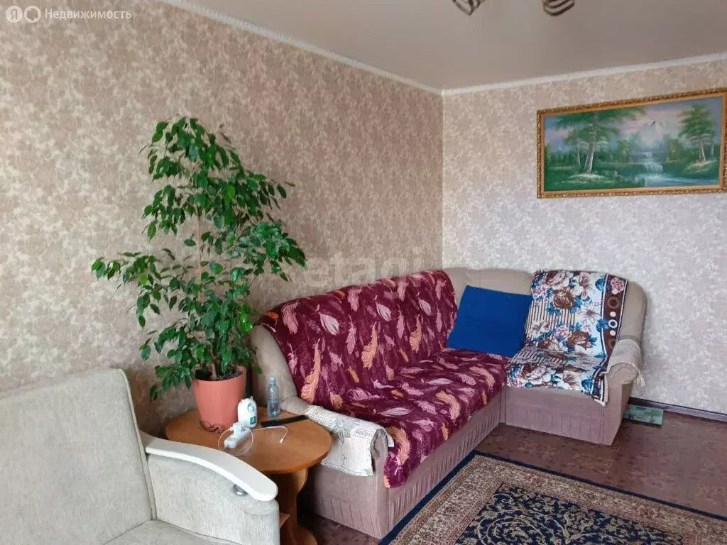 2-комнатная квартира: Губкин, улица Космонавтов, 7 (51.2 м) - Фото 1