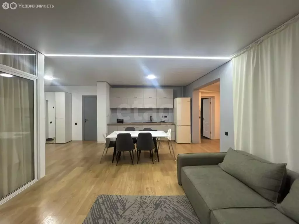 3-комнатная квартира: Каспийск, Молодёжная улица, 4 (76 м) - Фото 1