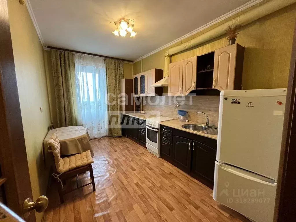 1-к кв. Курская область, Курск ул. Бойцов 9-й Дивизии, 185в (40.0 м) - Фото 0