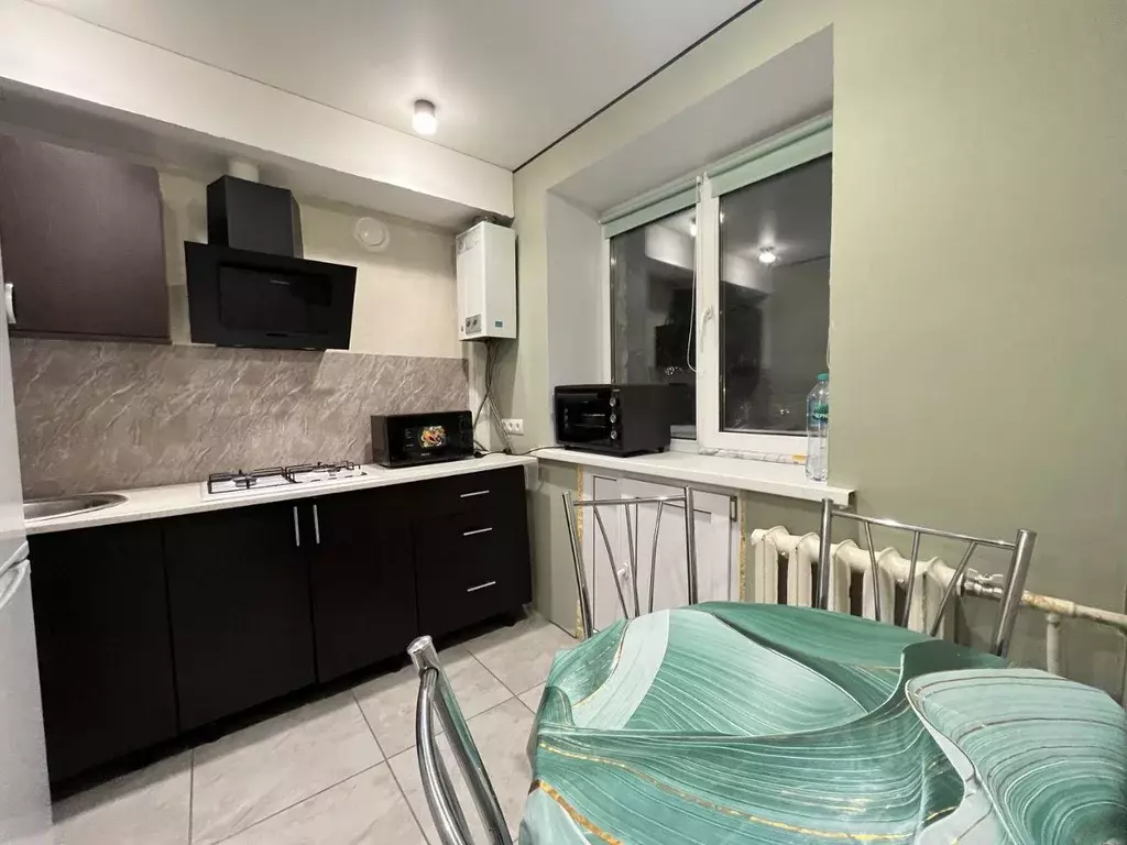 2-к кв. Саратовская область, Саратов Высокая ул., 9 (47.0 м) - Фото 1