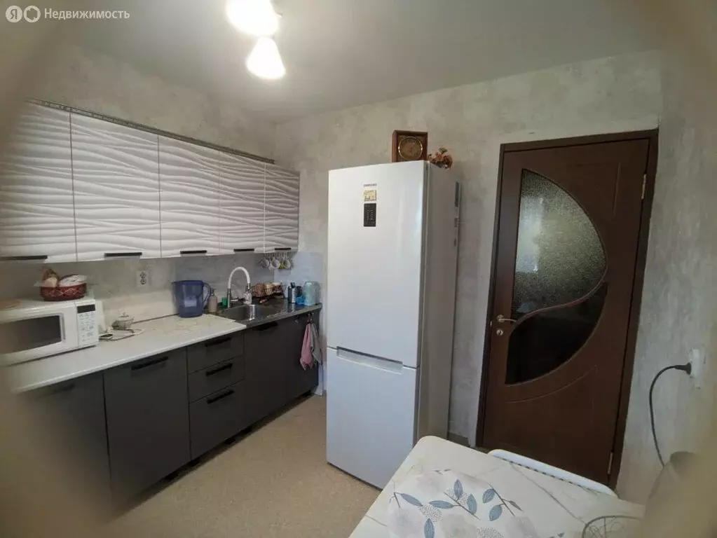 2-комнатная квартира: Киров, улица Тимирязева, 10 (50 м) - Фото 1