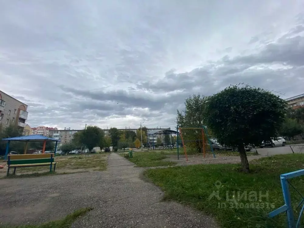 2-к кв. Хакасия, Абакан ул. Володарского, 4 (52.4 м) - Фото 1