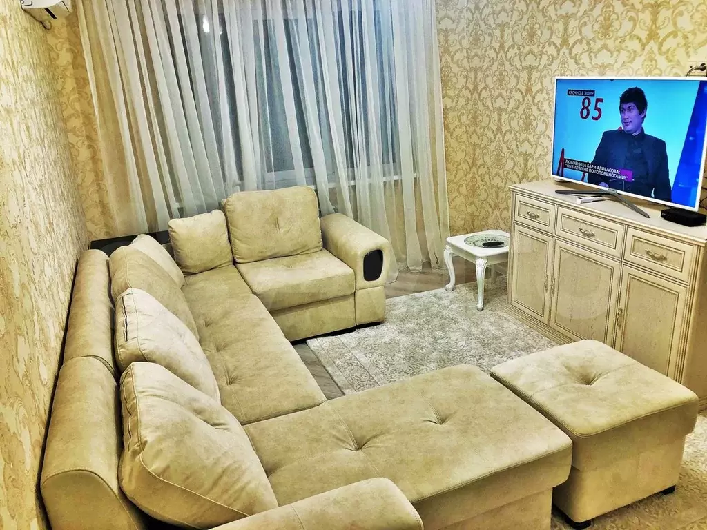 2-к. квартира, 50 м, 5/9 эт. - Фото 0