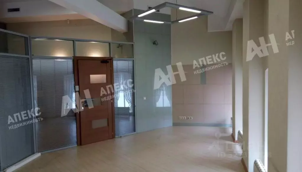 Помещение свободного назначения в Москва Тихвинская ул., 2 (223 м) - Фото 1