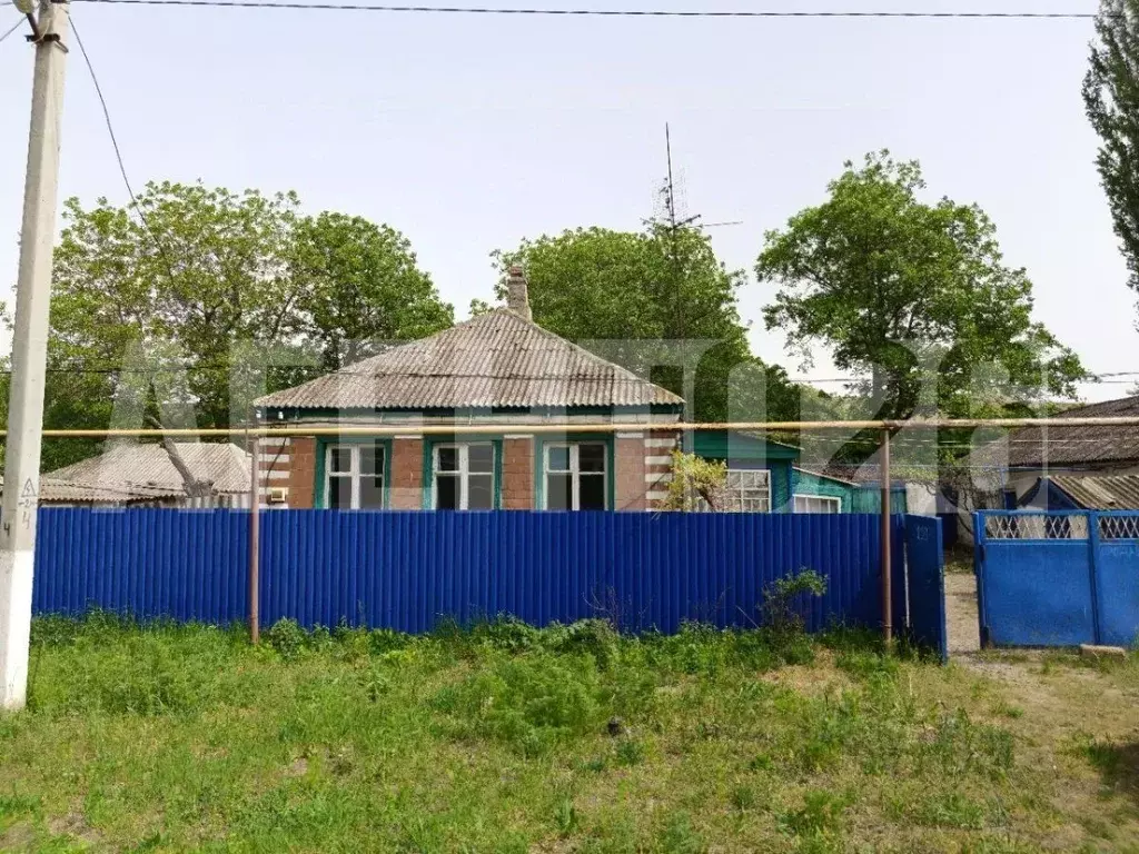 Дом в Ставропольский край, Изобильненский муниципальный округ, Беляев ... - Фото 1