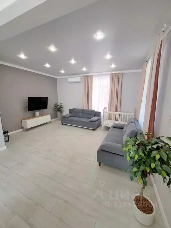 Дом в Краснодарский край, Геленджик ул. Калистратова, 11 (70 м) - Фото 0