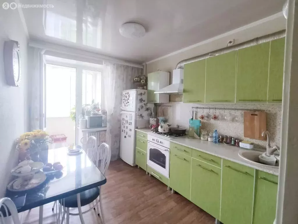 3-комнатная квартира: Кисловодск, улица Чайковского, 32 (67.9 м) - Фото 0