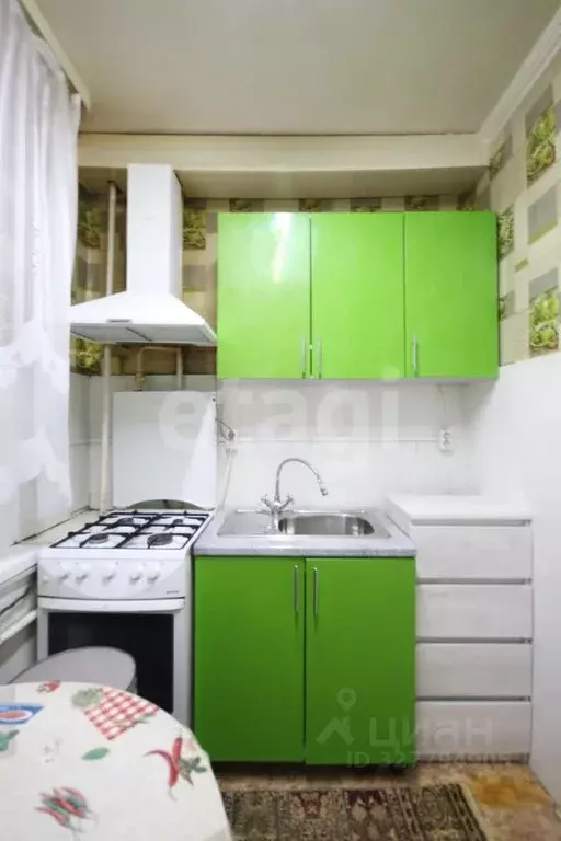 3-к кв. Ямало-Ненецкий АО, Новый Уренгой просп. Губкина, 11 (57.9 м) - Фото 1