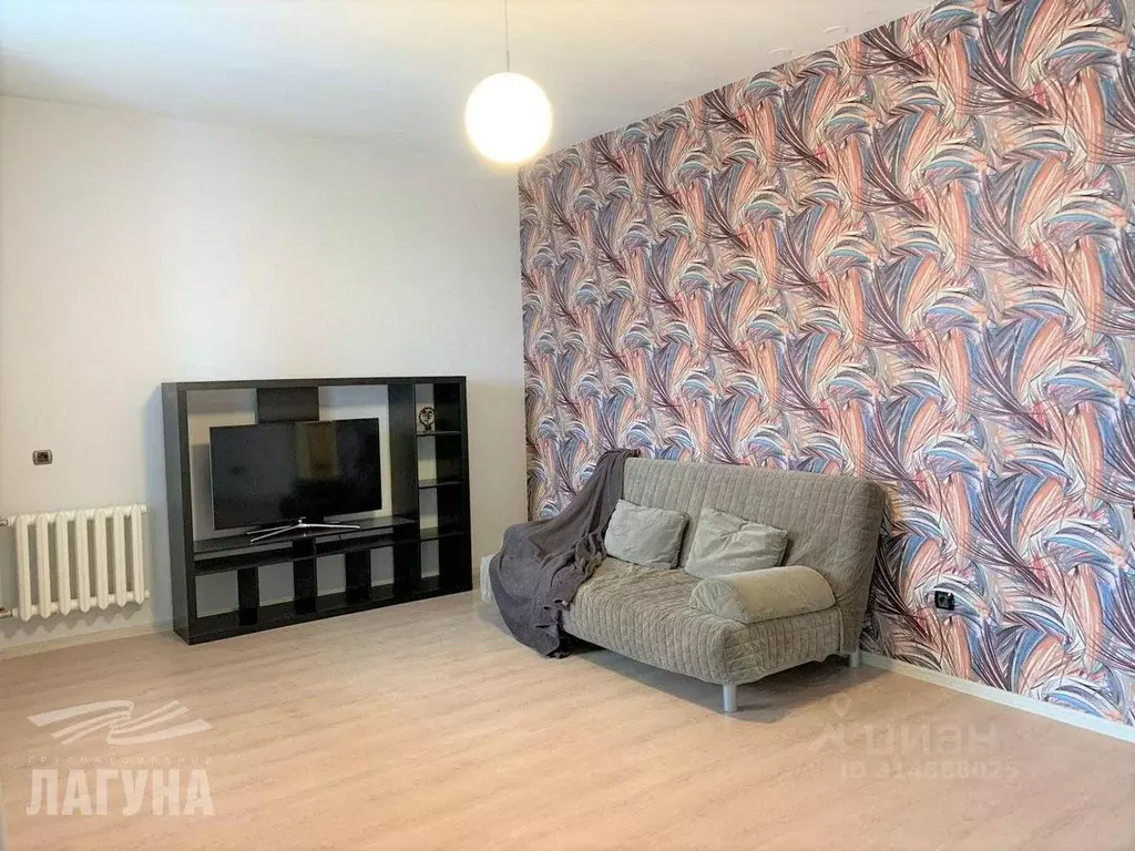 2-к кв. Томская область, Томск ул. Белинского, 20А (70.0 м) - Фото 0
