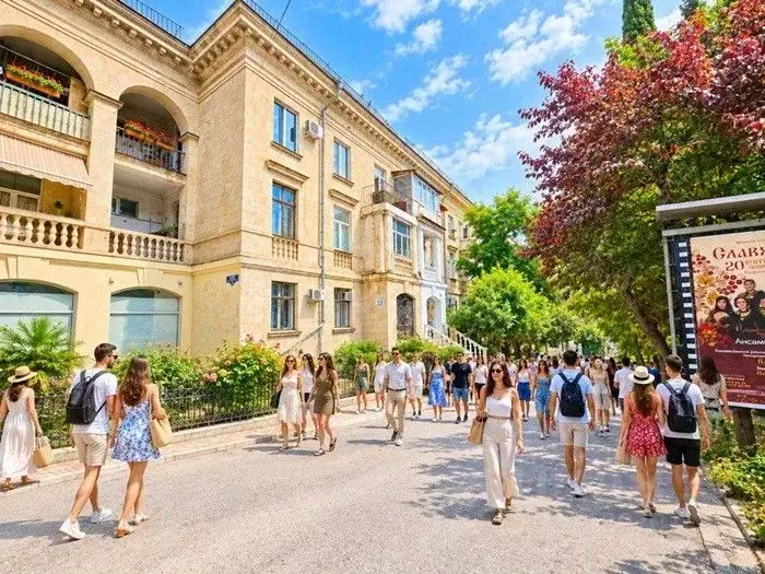 Офис в Севастополь ул. Ленина, 33 (71 м) - Фото 1