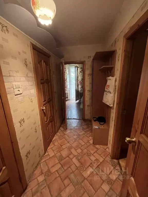 1-к кв. Кировская область, Киров ул. Опарина, 28 (35.0 м) - Фото 2