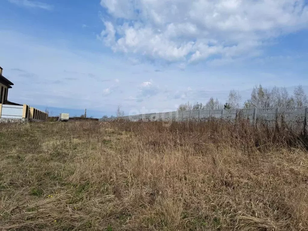 Участок в Свердловская область, Екатеринбург муниципальное ... - Фото 1
