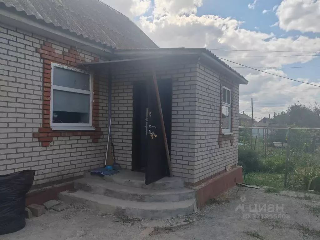 Дом в Ростовская область, Морозовск ул. Чехова, 50 (40 м) - Фото 1