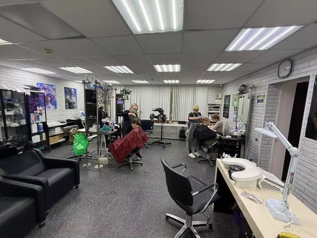 Помещение свободного назначения в Москва Озерная ул., 15 (108 м) - Фото 1