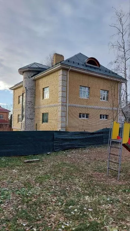 Коттедж в Владимирская область, Владимир Южная ул., 19 (364 м) - Фото 1
