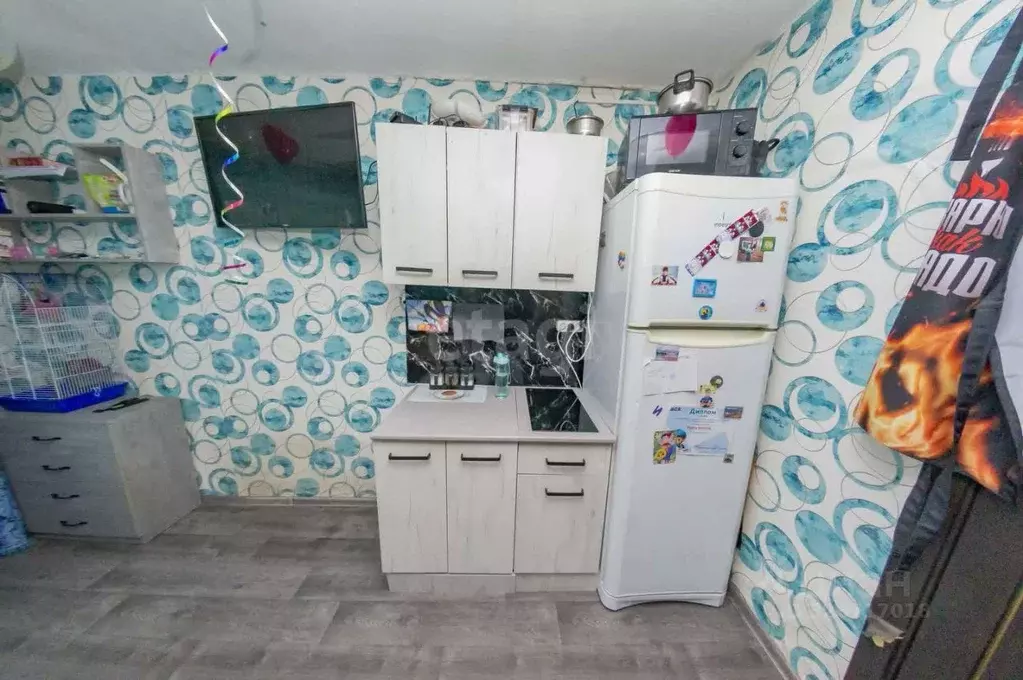 Студия Кемеровская область, Кемерово Предзаводская ул., 1Б (13.3 м) - Фото 1