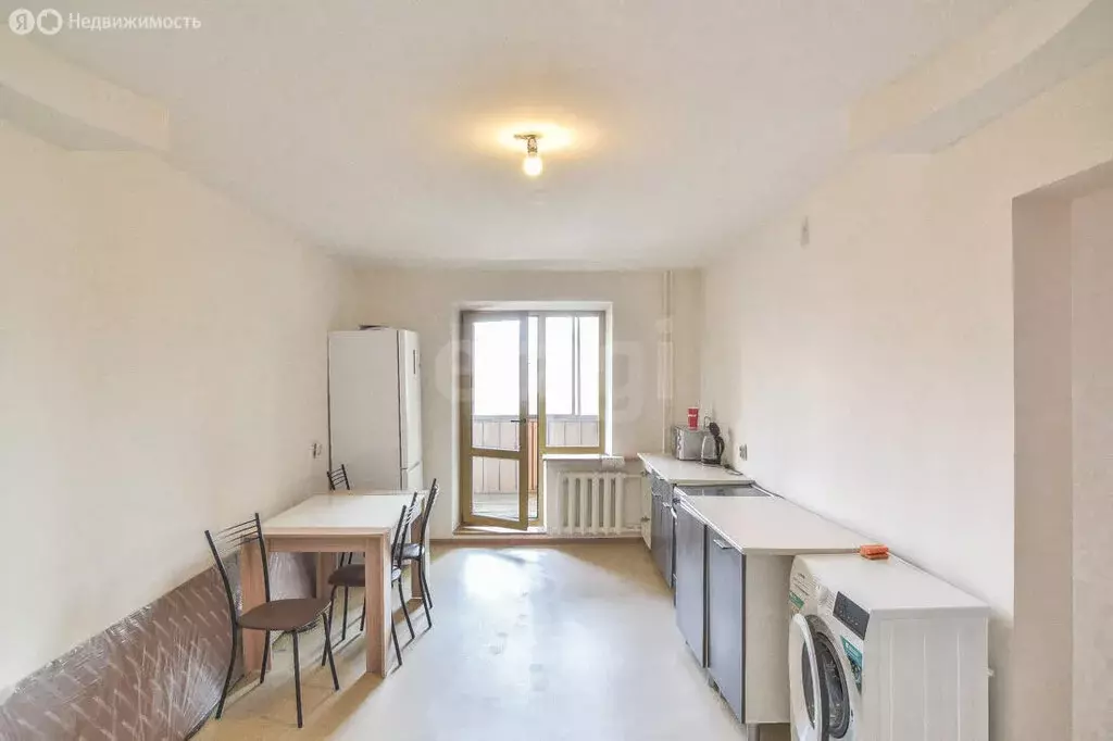 3-комнатная квартира: Южно-Сахалинск, улица М.А. Пуркаева, 108А (106.9 ... - Фото 2