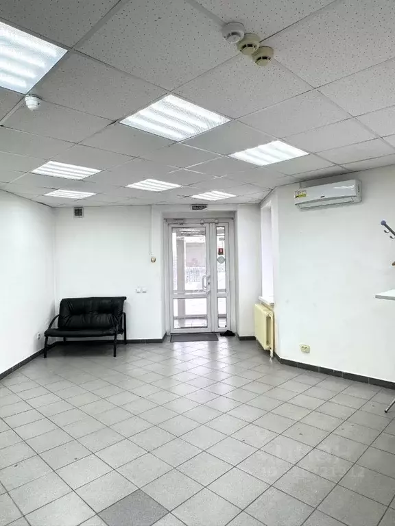 Офис в Омская область, Омск ул. 25 лет Октября, 11 (54 м) - Фото 2