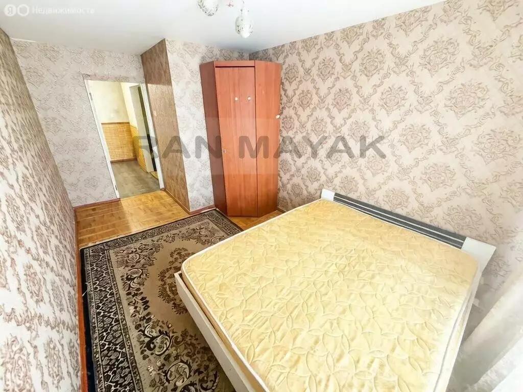 3-комнатная квартира: Майкоп, улица Коммунаров, 13 (58.3 м) - Фото 2
