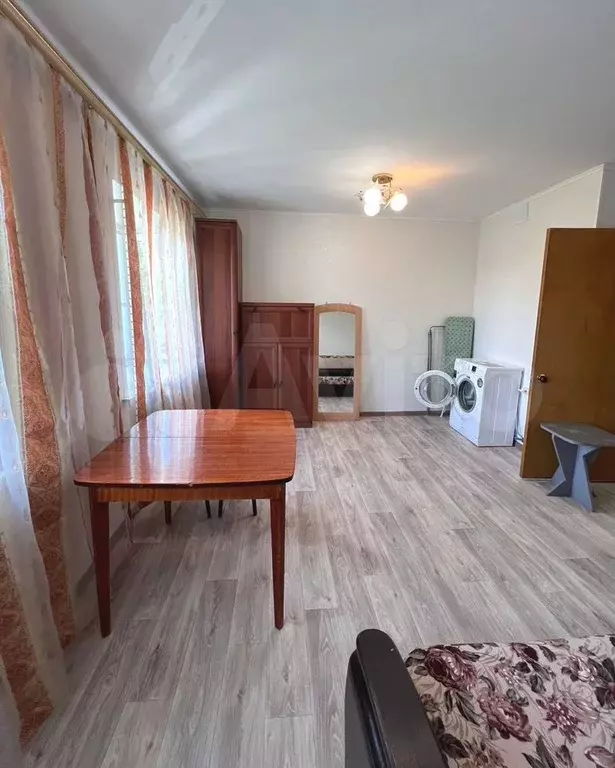 Комната 15 м в 1-к., 5/5 эт. - Фото 0