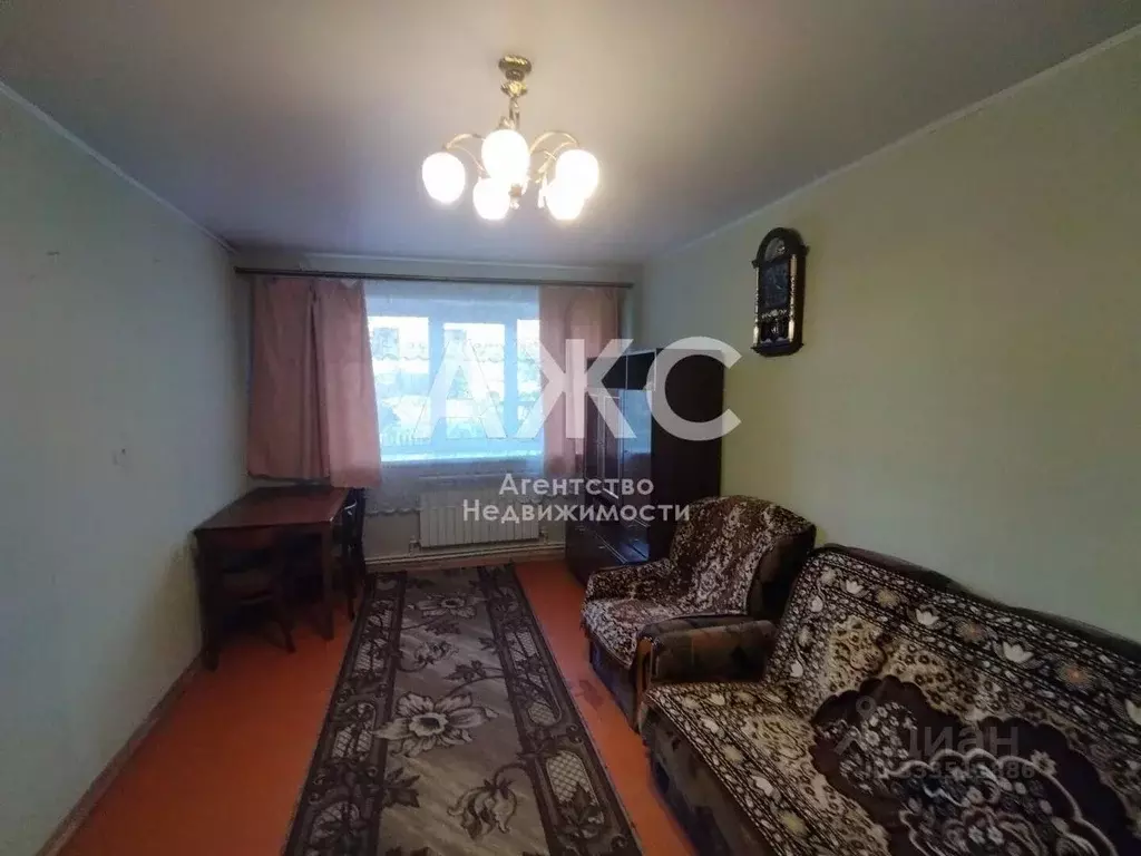 2-к кв. Калужская область, Боровск Садовая ул., 3 (46.0 м) - Фото 1