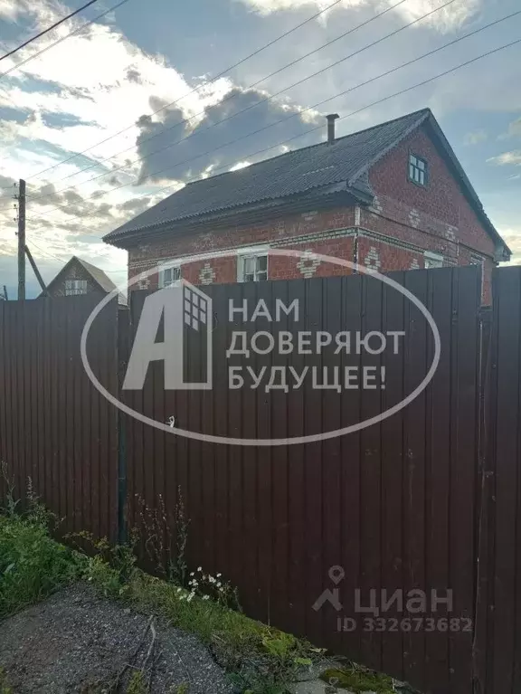 Дом в Пермский край, Чернушка Уральская ул. (100 м) - Фото 1