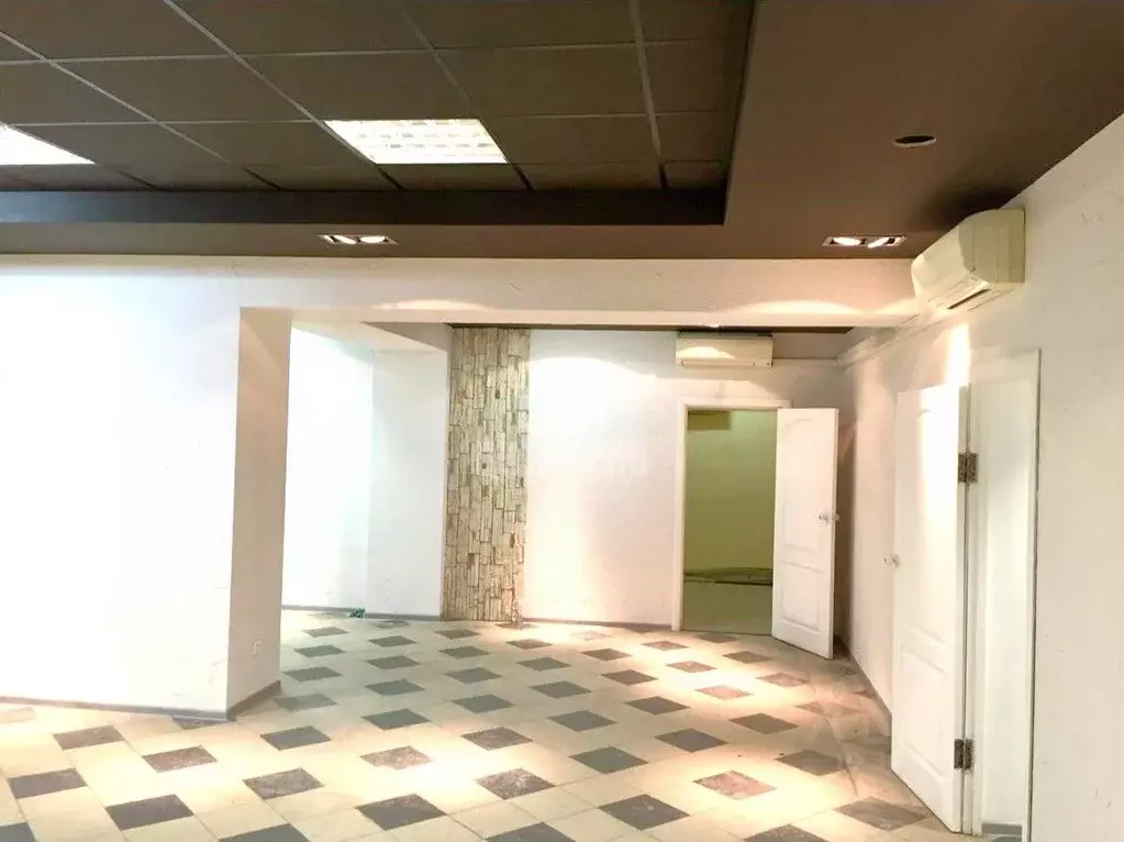 Торговая площадь в Воронежская область, Воронеж ул. Фридриха Энгельса, ... - Фото 1