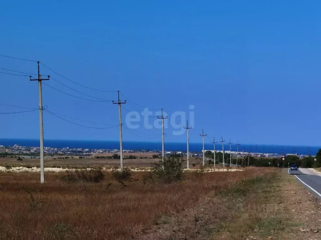 Участок в Крым, Черноморский район, с. Новосельское  (5.0 сот.) - Фото 1