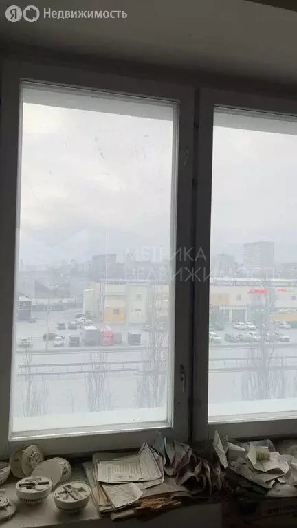 2-комнатная квартира: Тюмень, улица Пермякова, 63 (60.1 м) - Фото 1