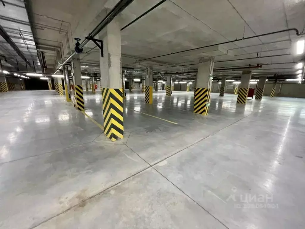 Гараж в Санкт-Петербург Железнодорожный просп., 14к1 (13 м) - Фото 1