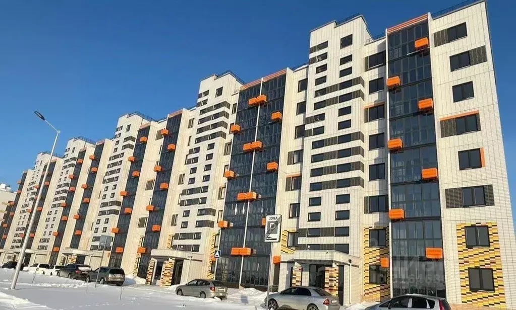 3-к кв. Омская область, Омск проезд 6-й Амурский, 16 (76.8 м) - Фото 1