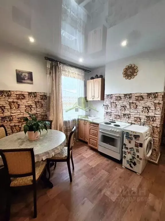 2-к кв. Бурятия, Улан-Удэ ул. Бабушкина, 114 (44.5 м) - Фото 0