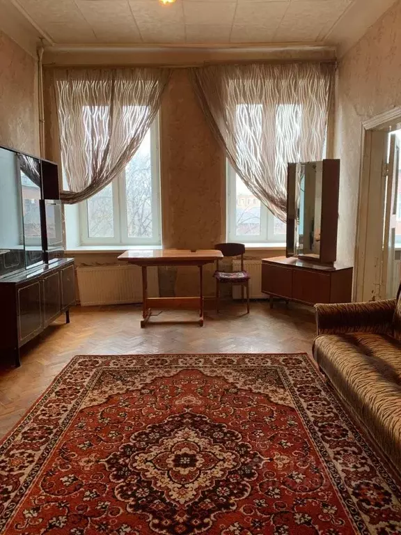 Комната Санкт-Петербург Английский просп., 12 (37.0 м) - Фото 1