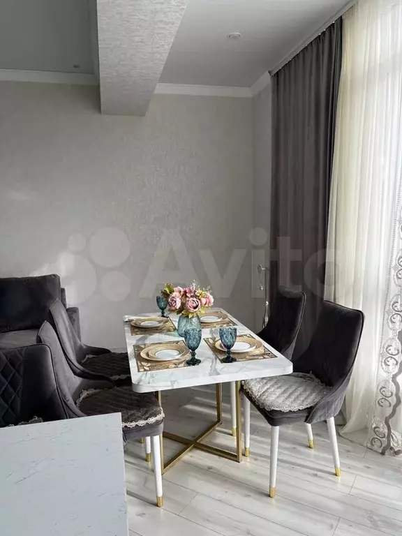 2-к. квартира, 70 м, 2/9 эт. - Фото 1