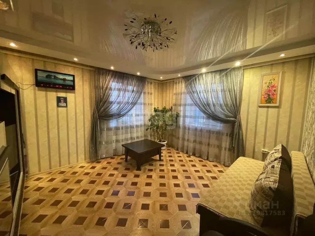 2-к кв. Ямало-Ненецкий АО, Салехард Первомайский-2 мкр, 76 (56.2 м) - Фото 1